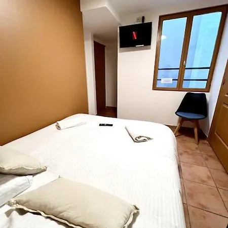 Les De La Bastide - 201 Apartment