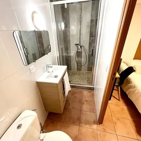 Les De La Bastide - 201